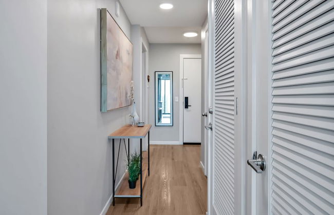 High-rise Apt Raleigh Free Parking Sunset View 1 - Foto 11