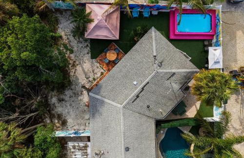 Trendy & Relaxing - Close to Beach - Pool - Hot Tub - Foto 46