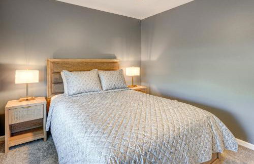 Private Yard and Pond Views Fort Wayne Family Home! - Foto 18