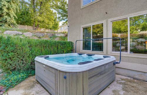 Elegant 6,300-Sq-Ft Family Home with Hot Tub in Orem - Photo 3