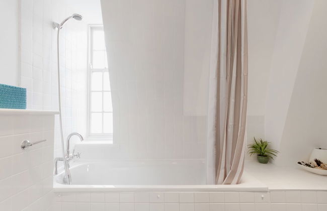 Roomspace Apartments -Groveland Court - Photo 17