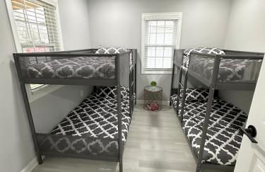 Cottage in Heart of Colonial Beach, 7 Mins Walk to the Beach - Foto 10