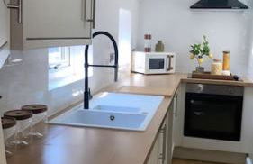 Churchview Apartments - Photo 3