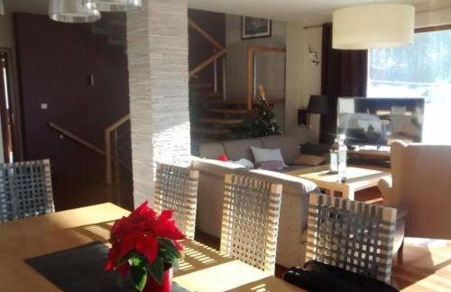 Holiday Home in den Bergen- Villa mit Panoramaterrasse by Interhome - Foto 13