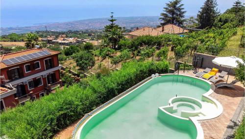 Nice Home In Sant'alfio With Sauna - Foto 1