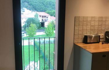 CAL FUSTER - Photo 8