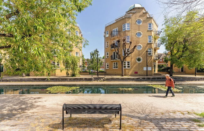 Luxe 1 bed Flat in Canada Water - Free Parking - Foto 11