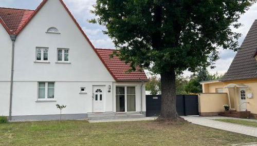 Ferienhaus Constanze Mücheln am Geiseltalsee für bis zu 6 Personen, Terrasse, Garage - Foto 2