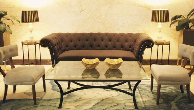 Coin salon dans le hall