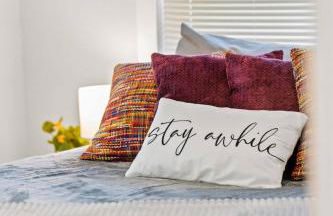 Ingersoll Immersion: Your Urban 4BR Retreat! - Foto 8