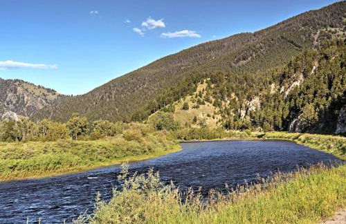 Sasquatch Inn Retreat Near Fishing and Hunting! - Foto 38