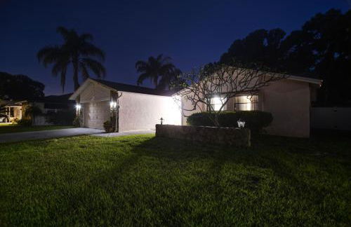 Largo Oasis with Pool and Grill 6 Mi to Beach! - Foto 38