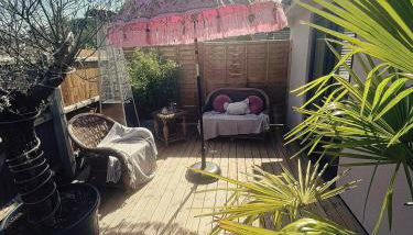 Living Like a Local at Dotties - Foto 2