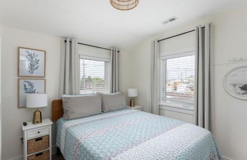 New Beach House with Game Room - Foto 13