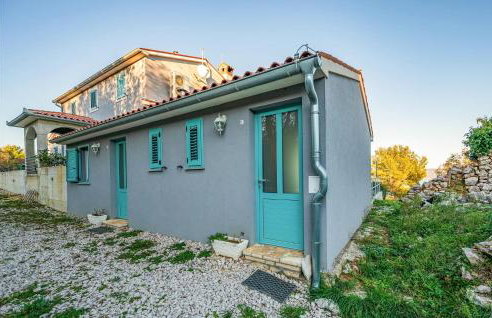 Gorgeous Apartment In Gondolici - Foto 12