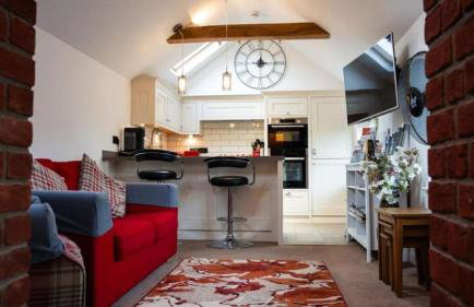 Comfortable 1-Bedroom Stay in Holt with Reliable Wi-Fi - Foto 17
