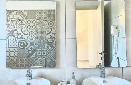 Helen Hotel - Photo 61