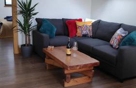 The Cow Hide @ Mill Burn Hollow. - Foto 21