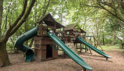 Northolme Hall - Photo 5