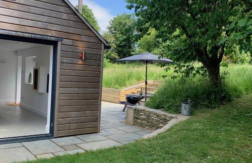 Cosy Cotswolds Retreat near Bath & Castle Combe - Photo 5