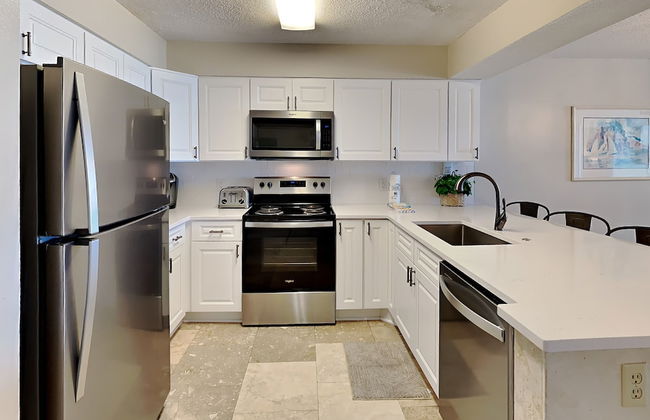 Pelican Beach by Southern Vacation Rentals - Photo 36