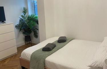 Southend Apartment With Parking, Private Garden and Beach Side Location - Foto 13