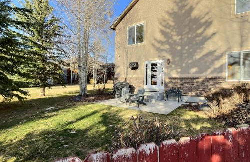 Large Modern Driggs Home with Game Room, Close to Targhee! - Foto 24