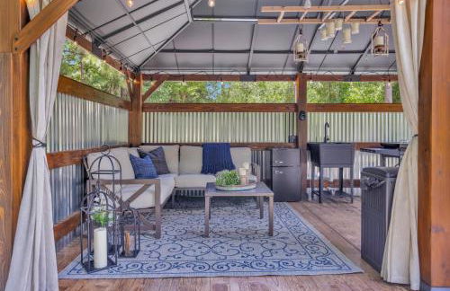 Secluded Luxury Wagon with Pond, King Bed, Full Bath, Patio - Foto 14