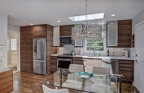 Comfortable 1BR Myers Park Oasis - Foto 12