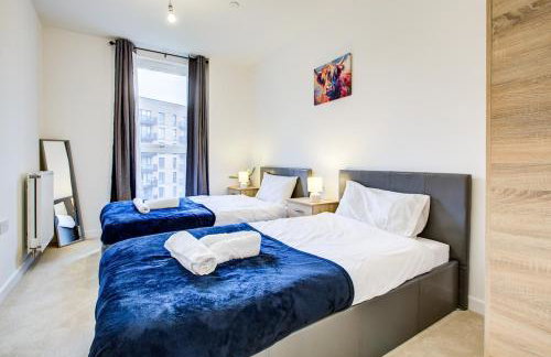 2BR Flat - Walk to Elizabeth Line - Free Parking - Foto 21