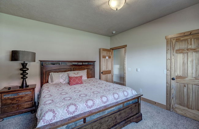 Holy Terror Chalet at Terry Peak - Foto 6