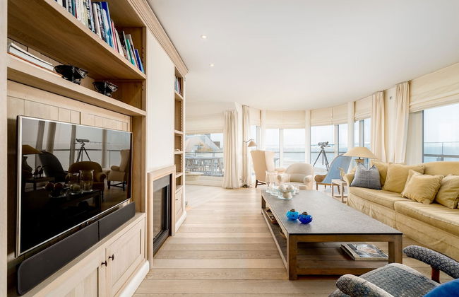 Stunning Penthouse With Free Parking and sea View - Foto 58