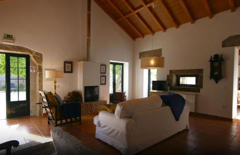 Beautiful house and garden at Serra da Estrela, perfect for groups and families - Foto 2