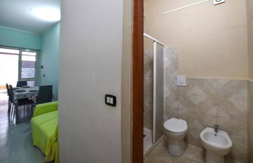 Beautiful Apartment In Palmi With Wifi - Foto 12