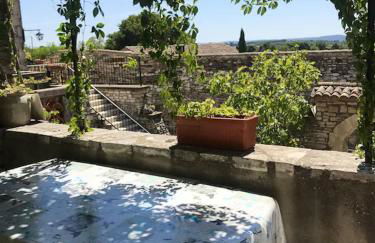 Location chaleureuse à Orgnac-l'Aven avec piscine partagée - Foto 14