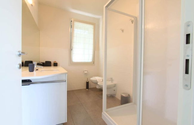 The Green House on the Lake - Foto 22