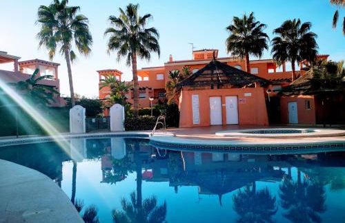 VERALID - Confort y Gran Terraza en Urb Verazul - Wi Fi y AC - Foto 8