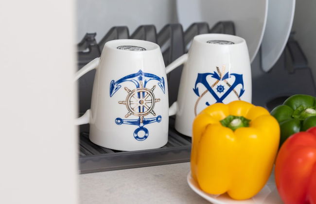 Sunny Seaside Apartment by Renters - Foto 31