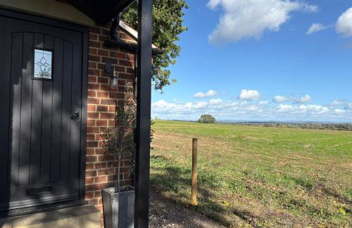 The Old Telephone Exchange - surrounded by fields! - Foto 3