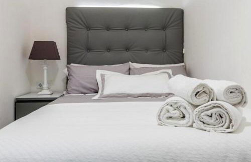 Nice, Cozy, UP TO 6, FCB stadium, free parking - Photo 35