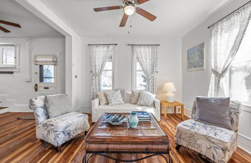 Broadway Cottage - Town, Hot Tub, Fire Pit, Grill, Wifi, Family Friendly, Pet Friendly - Foto 3