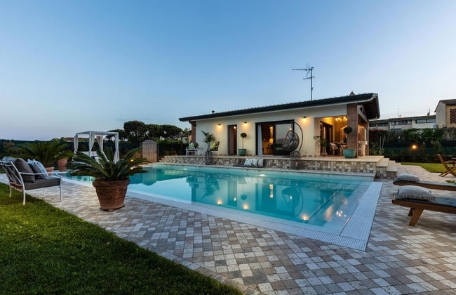 The Luxury Beach Villa - Foto 25