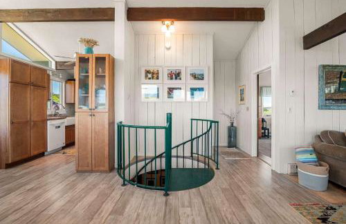 Unique waterfront home with stunning views - Foto 17