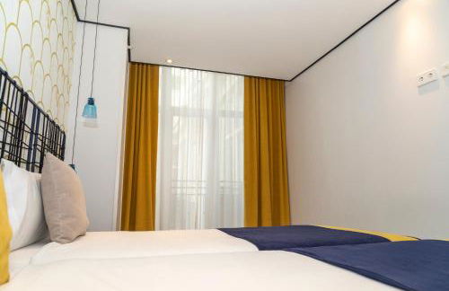 SmartRental Collection Gran Via Centric - Photo 148