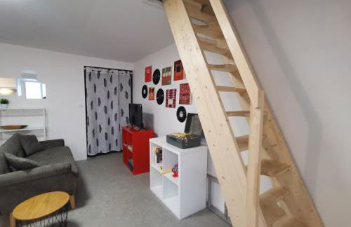 Duplex plein centre de Florac - Foto 13