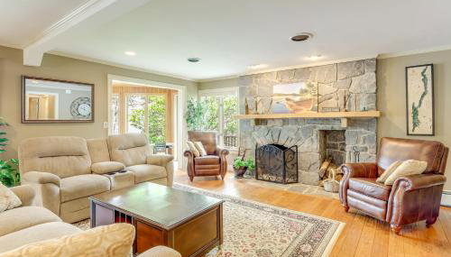 1 Mi to Village Waterfront Oasis in Lake George! - Foto 4