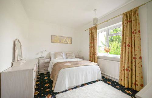 Cosy Inn near Luton Station, Mall and Luton Airport 10 Min - Foto 20