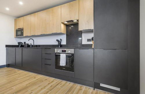 Majestic House - 2 BR - Borehamwood Station - Foto 14