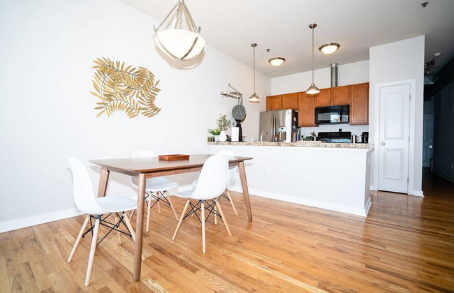 Elegance & Elevation: Mile High Condo in Highland - Foto 6