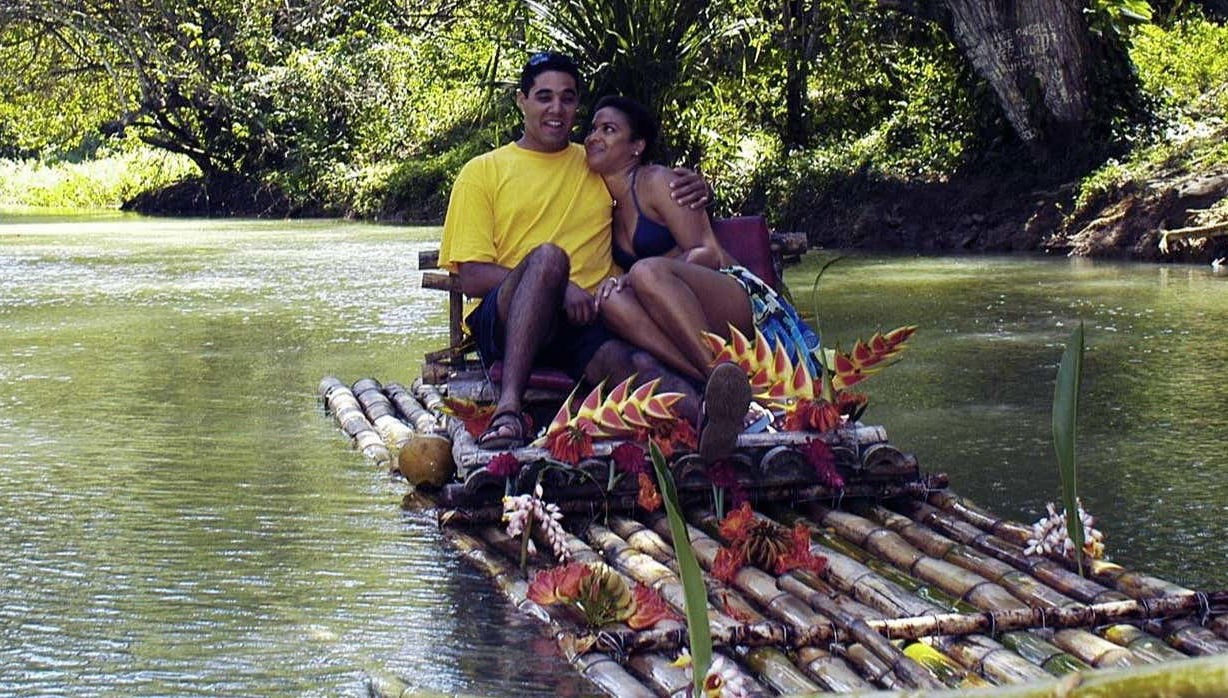 Balade en radeau en bambou sur la Martha Brae River